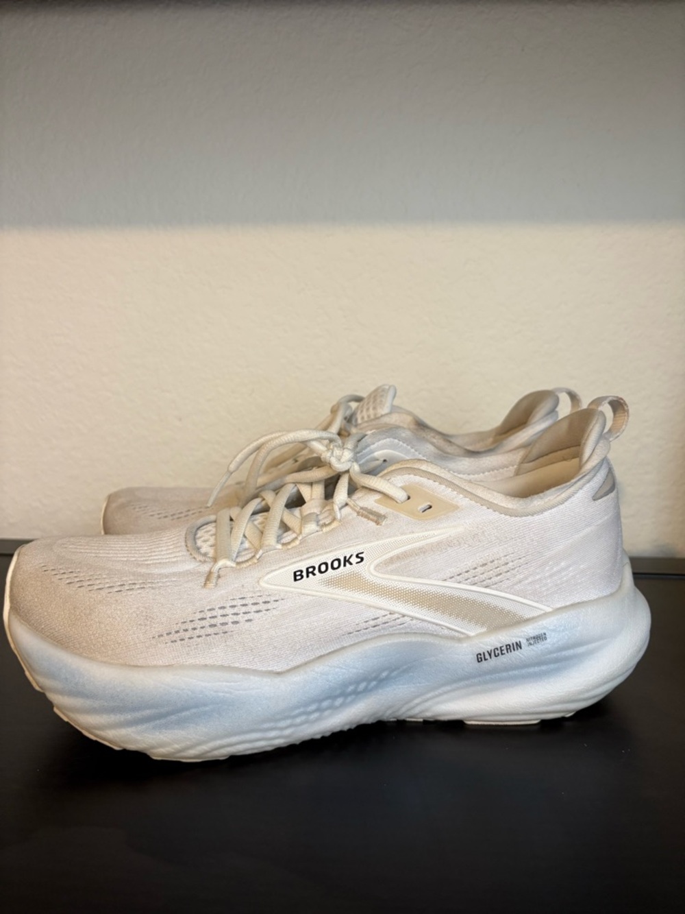 Brooks White/Grey Cushioned Glycerin Running Shoes